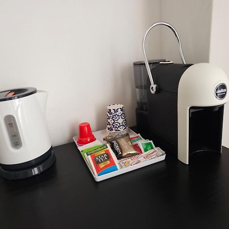 Palermo Amari Bed & Breakfast Bagian luar foto