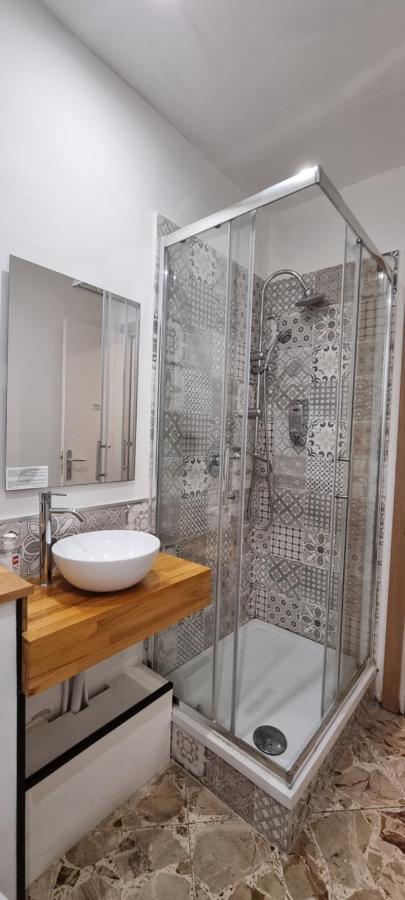 Palermo Amari Bed & Breakfast Bagian luar foto