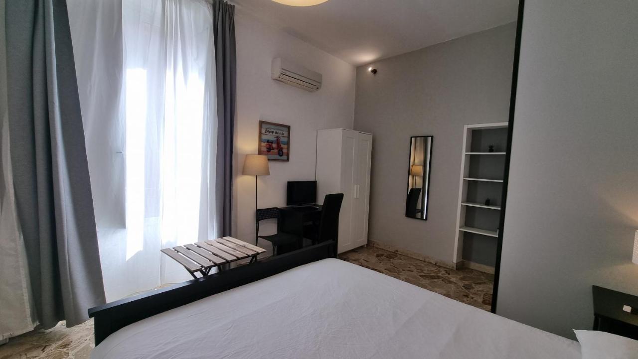 Palermo Amari Bed & Breakfast Bagian luar foto